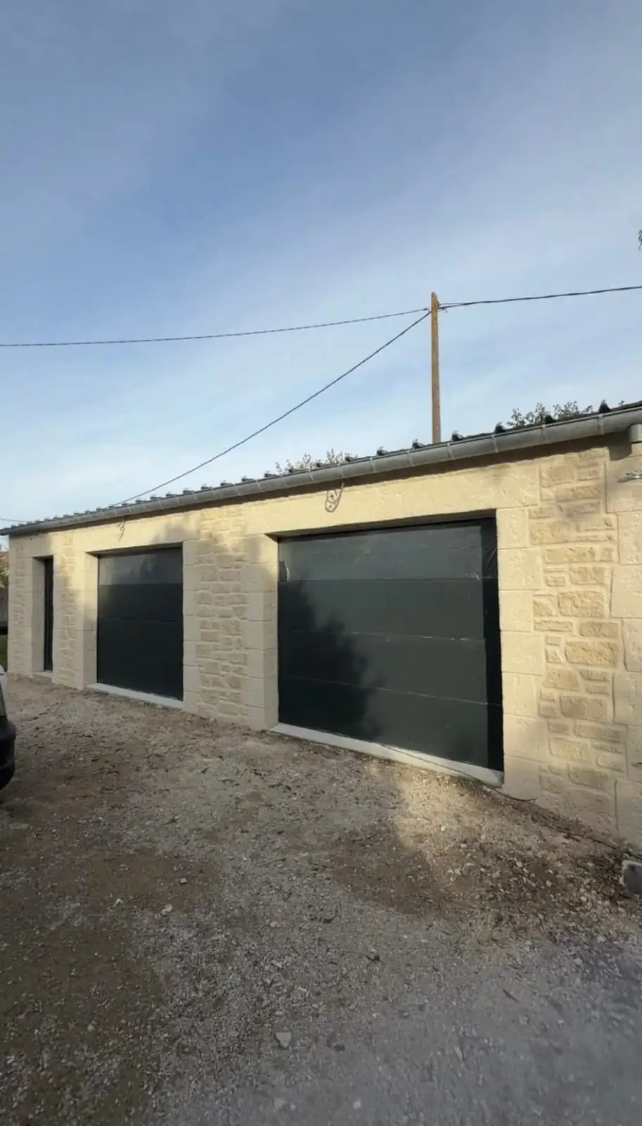 Chantier de maçonnerie, terrassement et ravalement réalisé par OLIVEIRA en Indre-et-Loire — photo 45